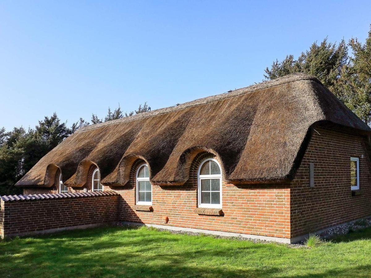 Three-Bedroom Holiday Home In Lokken 1 Eksteriør billede