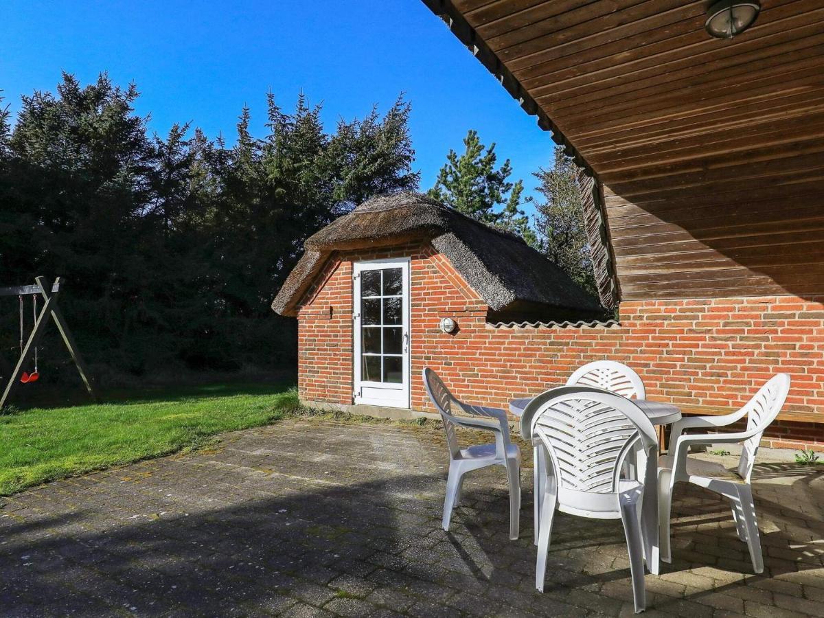 Three-Bedroom Holiday Home In Lokken 1 Eksteriør billede